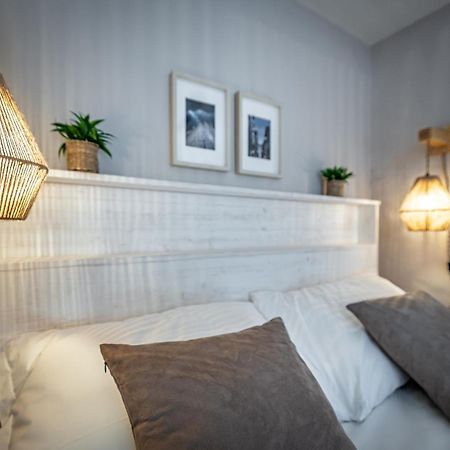 Yd Stunning Terrace On The Accademia Apartment Florence Ngoại thất bức ảnh