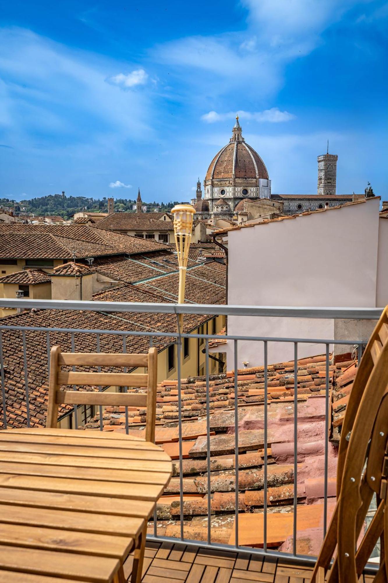 Yd Stunning Terrace On The Accademia Apartment Florence Ngoại thất bức ảnh