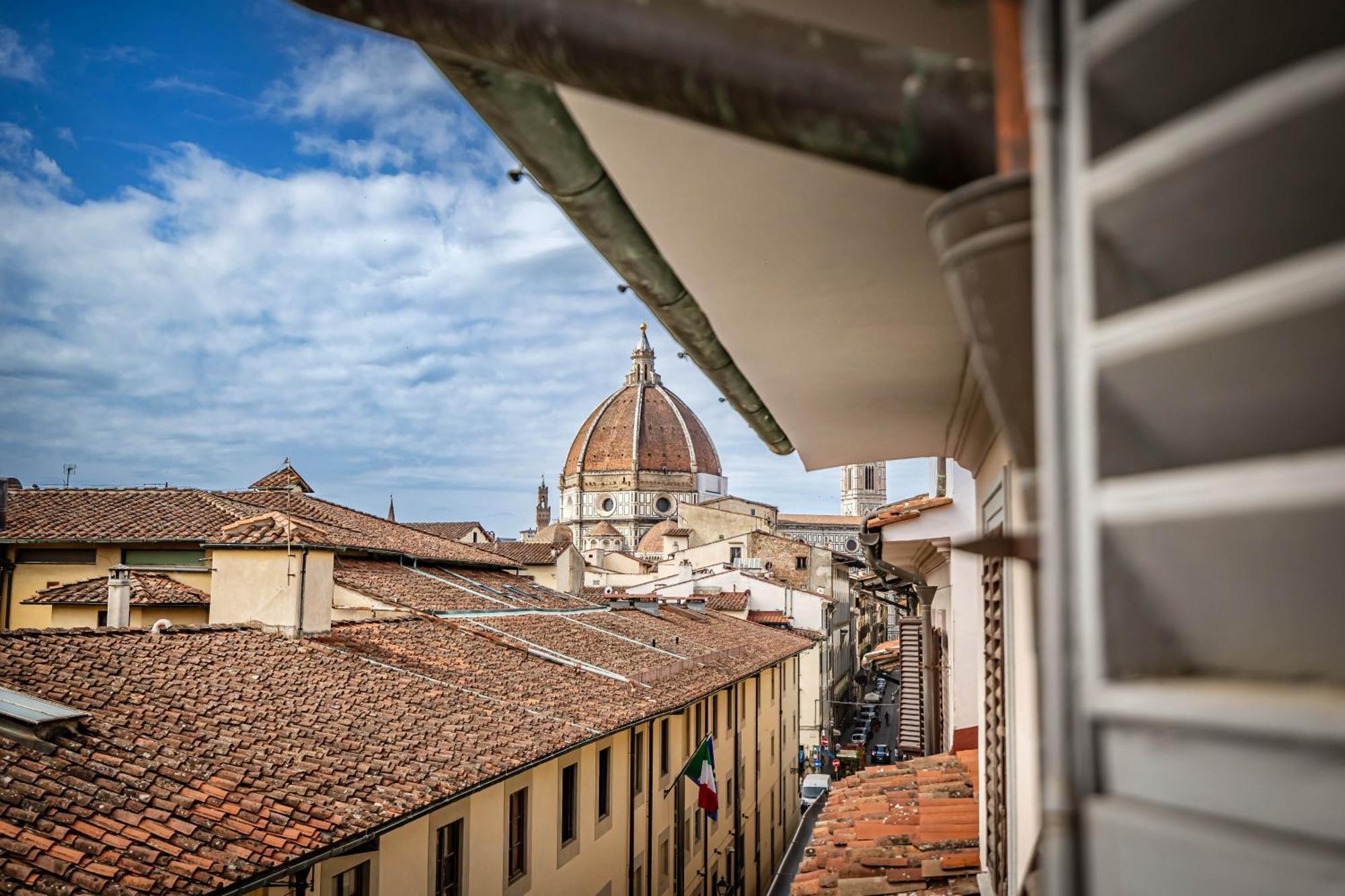 Yd Stunning Terrace On The Accademia Apartment Florence Ngoại thất bức ảnh